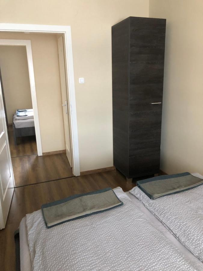 Alina Apartmanok Hajdúszoboszló Екстериор снимка