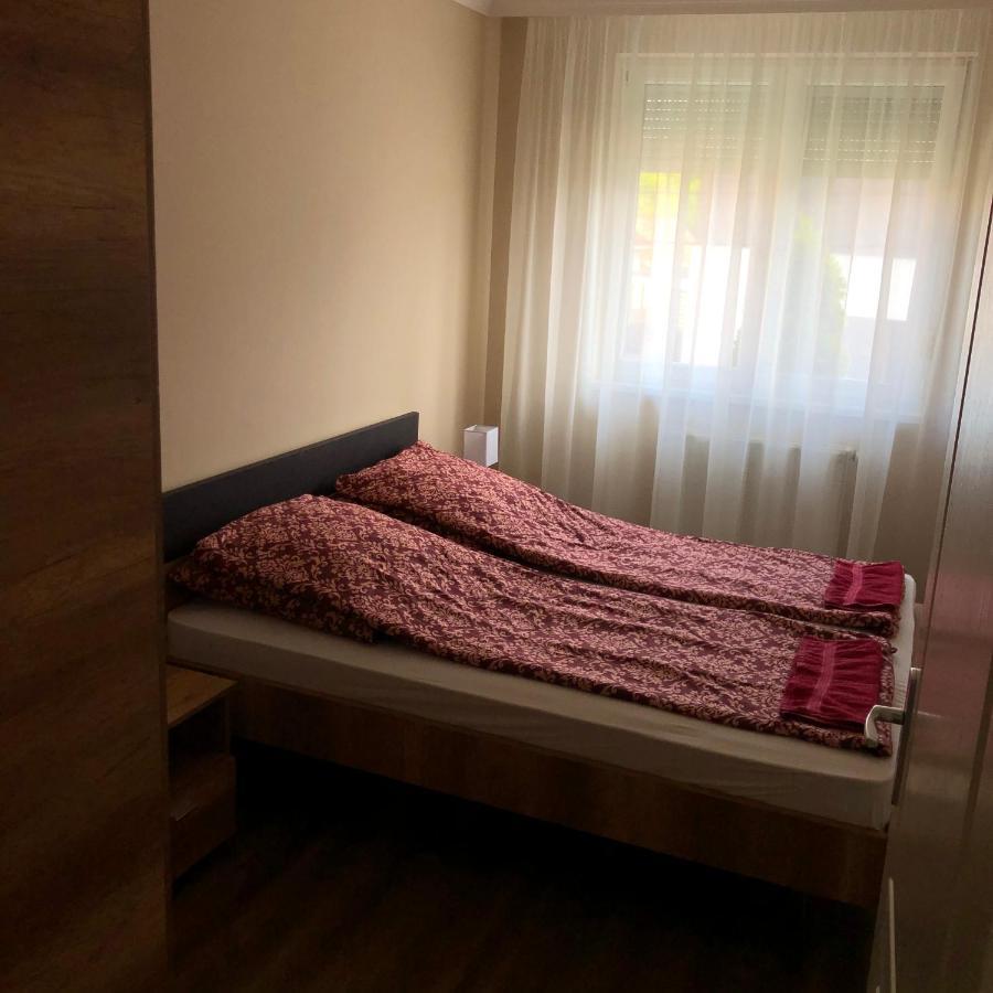 Alina Apartmanok Hajdúszoboszló Екстериор снимка